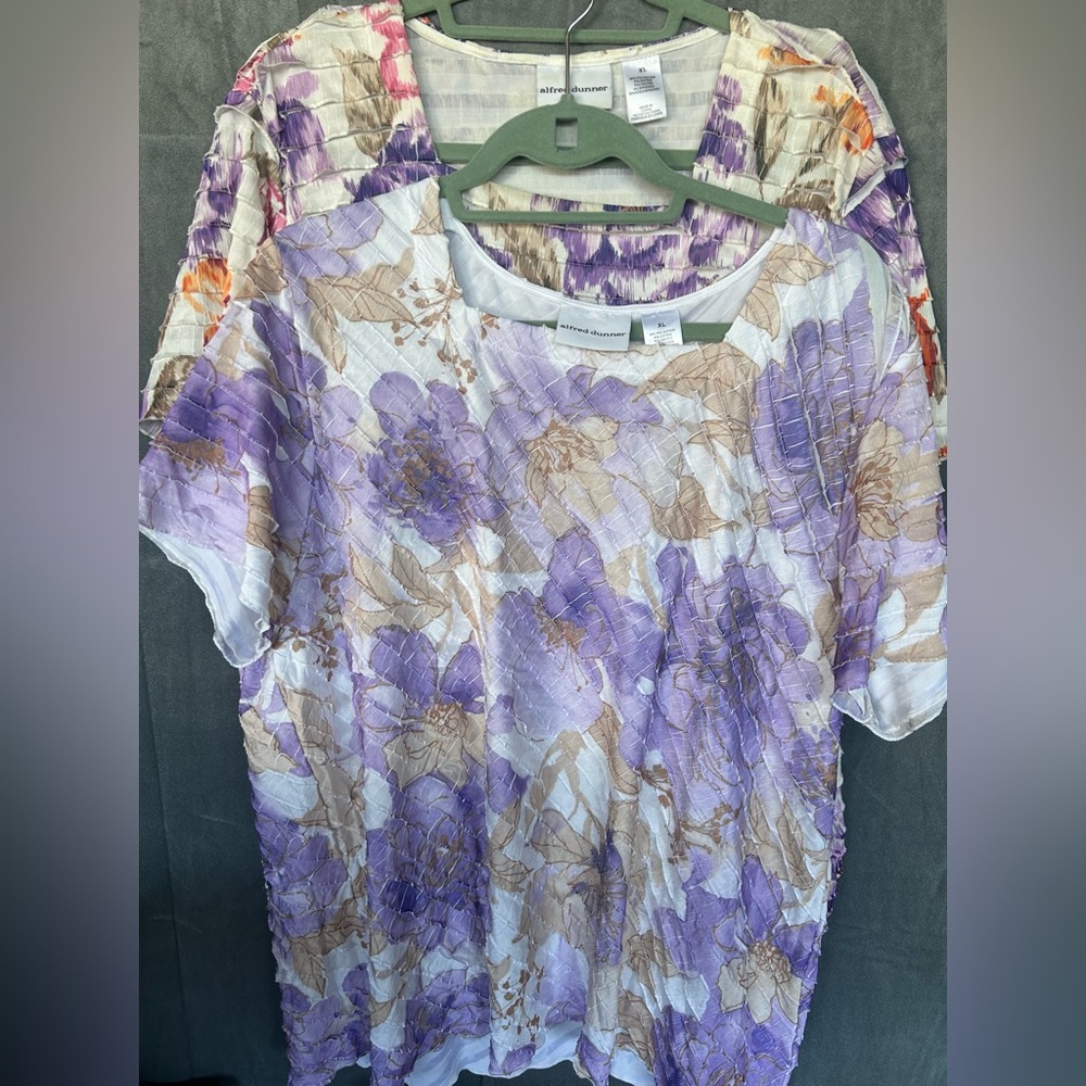 Alfred Dunner blouses. Both XL